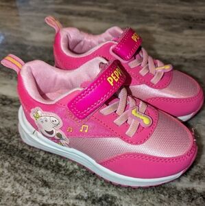 Like New Toddler Peppa Pig Sneakers